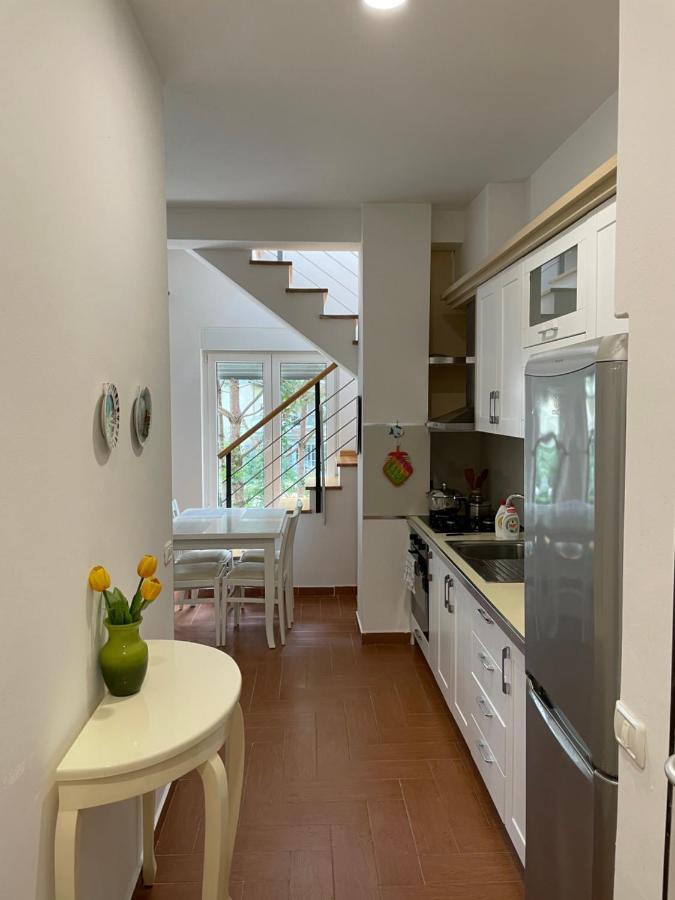 Gjiri Lalzit Apartment Durrës Eksteriør billede