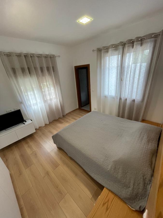 Gjiri Lalzit Apartment Durrës Eksteriør billede