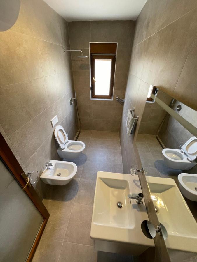 Gjiri Lalzit Apartment Durrës Eksteriør billede